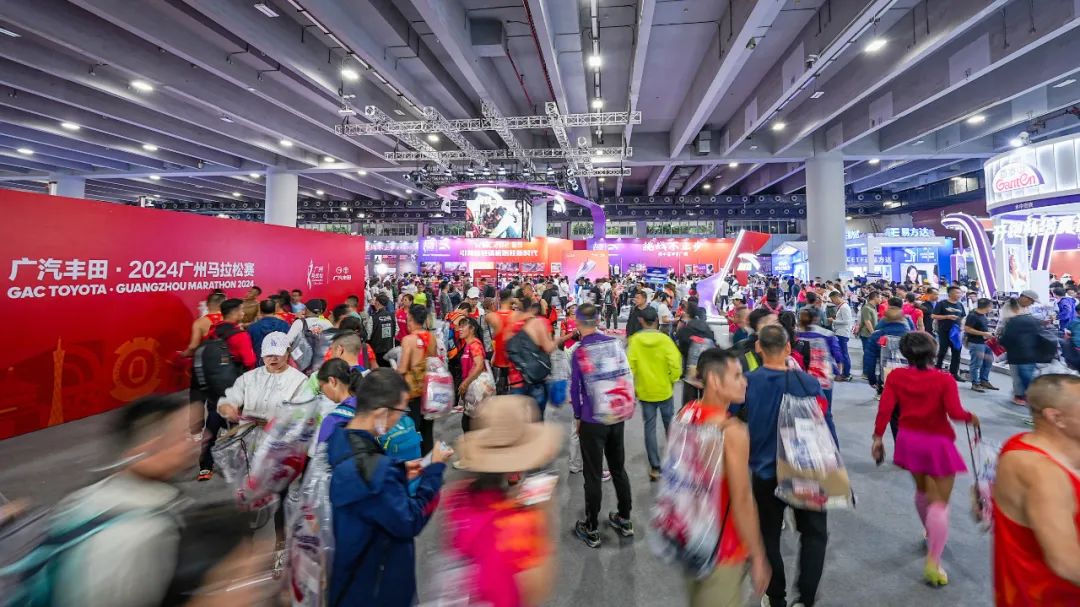 记者：德罗西取消去阿根廷看博卡vs河床的行程，或接手热那亚