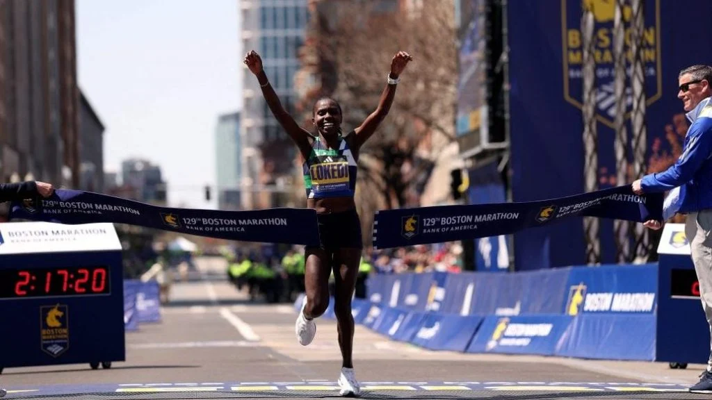 践行三亿人上冰雪 “冰超”联赛火爆进行中冰超联赛冰雪体育