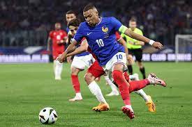 官方：阿什拉夫当选2025年度非洲足球先生